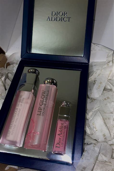 Dior Addict Makeup Set: 1 Lip Balm and 2 Glosses .